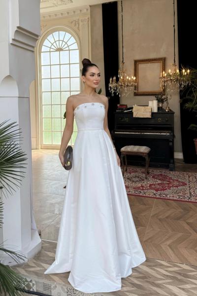 Hazel Straplez Işlemeli Saten Abiye 4747 Beyaz