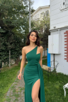 Diva Kuyruklu Yırtmaçlı Abiye 582475 A6x Zümrüt