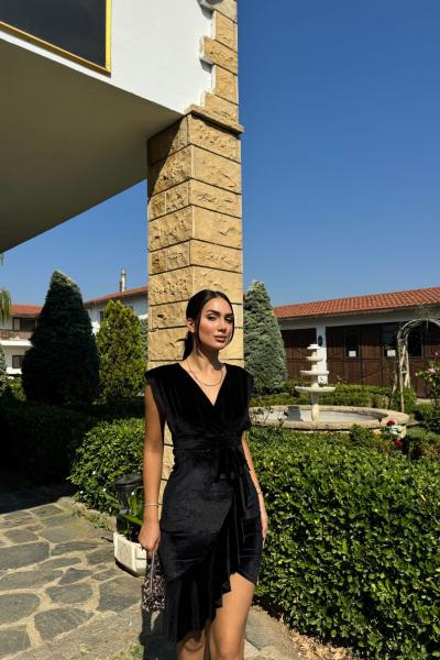 Peyda Fırfır Detaylı Kadife Elbise 582781 Siyah