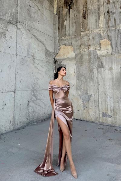 Stone Drape Yaka Yırtmaç Detay Kuyruklu Abiye 582553 A16 Vizon